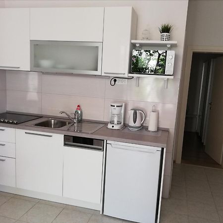 Apartments Regina Бол Экстерьер фото