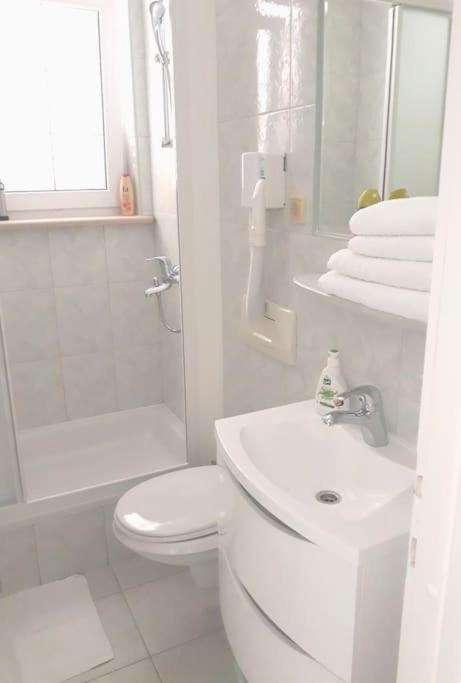 Apartments Regina Бол Экстерьер фото