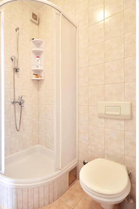 Apartments Regina Бол Экстерьер фото