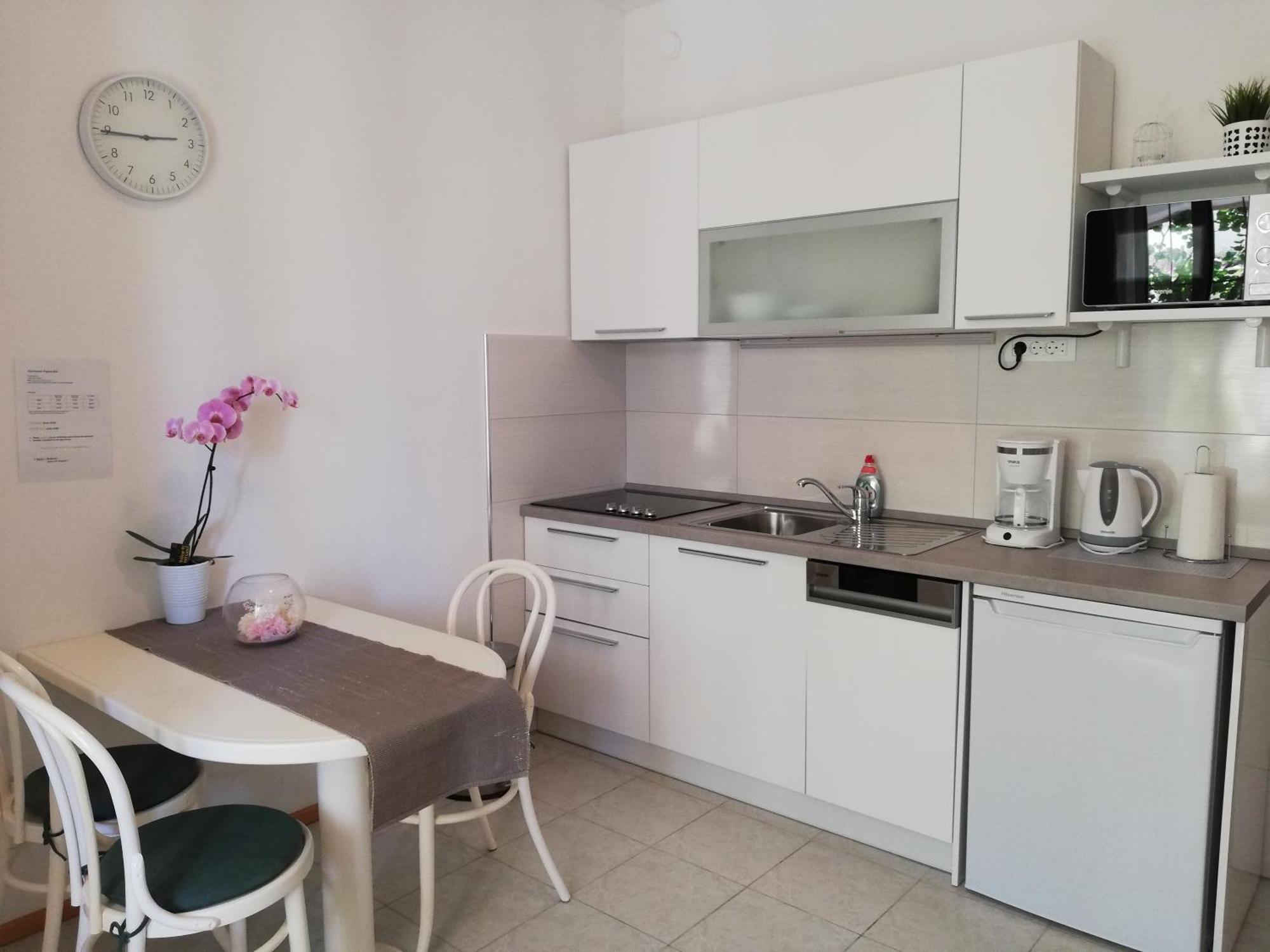 Apartments Regina Бол Экстерьер фото