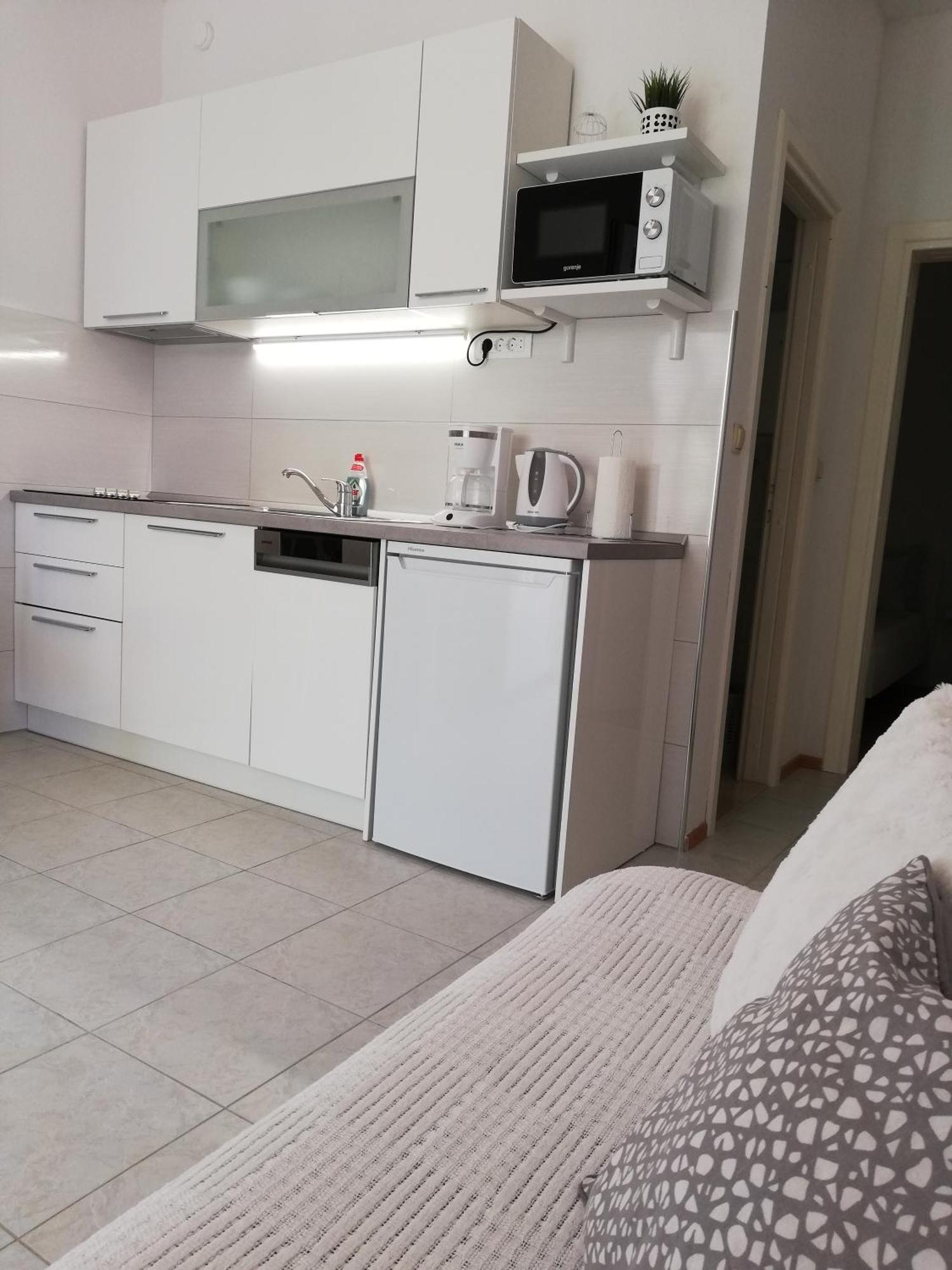 Apartments Regina Бол Экстерьер фото